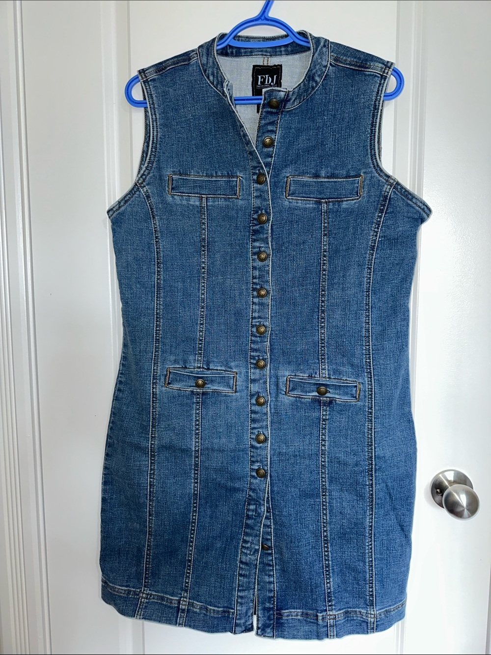 Sz M⭐️NWT FDJ Sleeveless Denim Dress/Vest